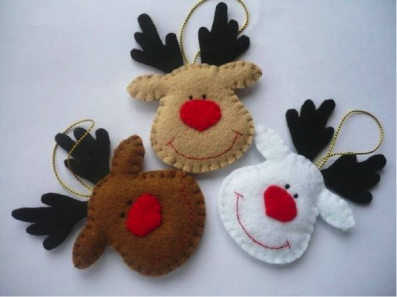 Coudre des rênes de Noel