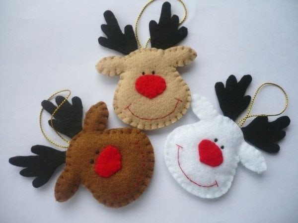 weihnachtsbaumschmuck-basteln-mit-filz-diy-ideen-weihnachtshirsche
