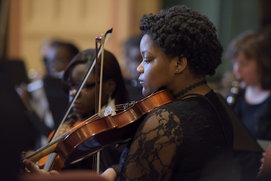 Play On Philly strings