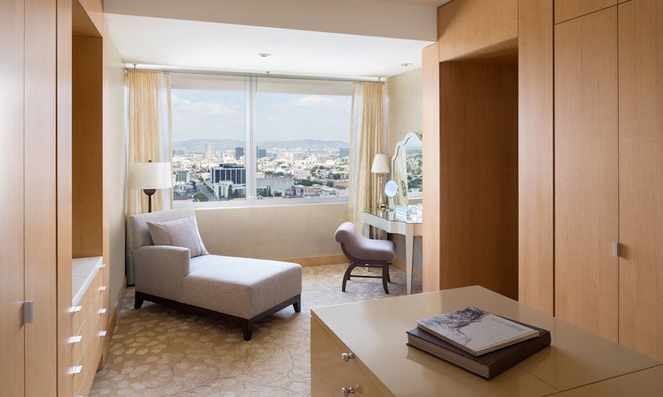 Ritz-Carlton Twitter image