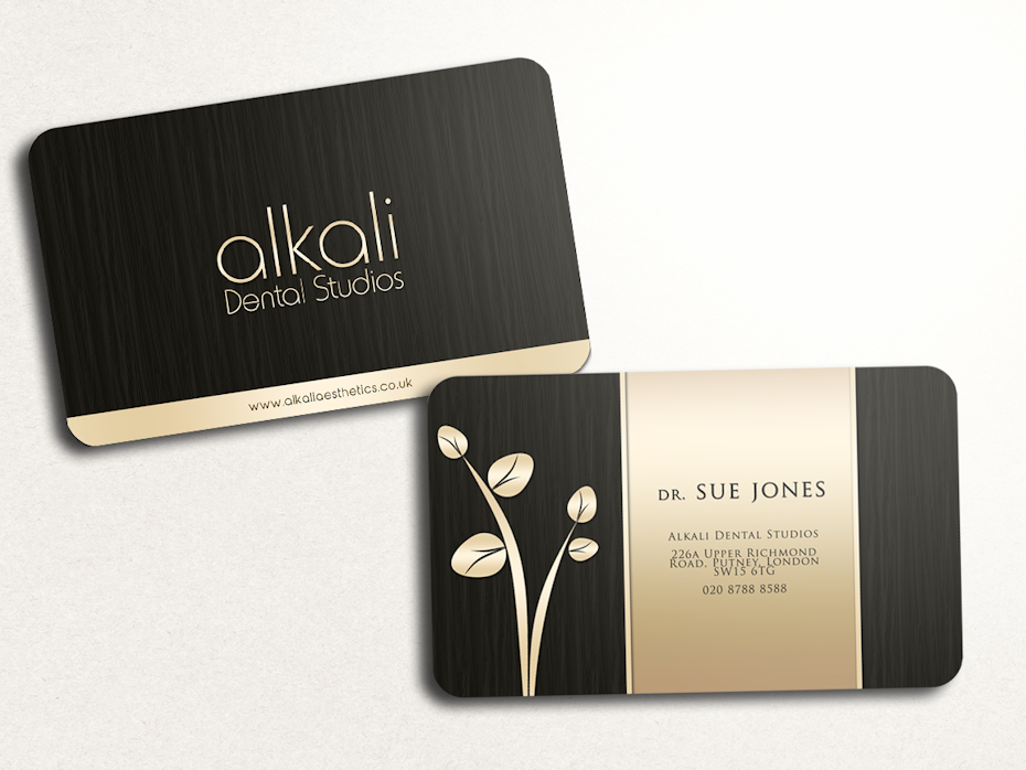 Standard-sized business card that stands out