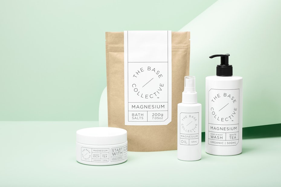 Simple the base collective packaging