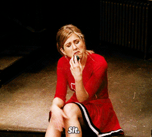 Jennifer Aniston saying 'sit' 
