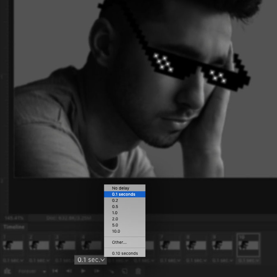A screenshot of the Photoshop interface highlighting the delay setting in the timeline