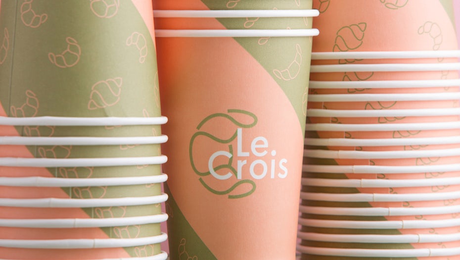 Branding trends 2020 example: Le Crois cups