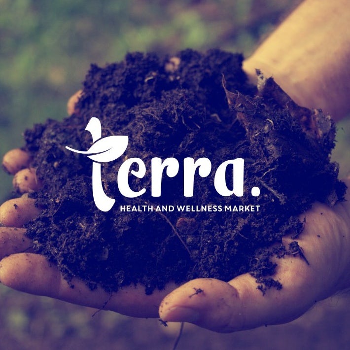 Logo, font, color palette and packaging choices for Terra