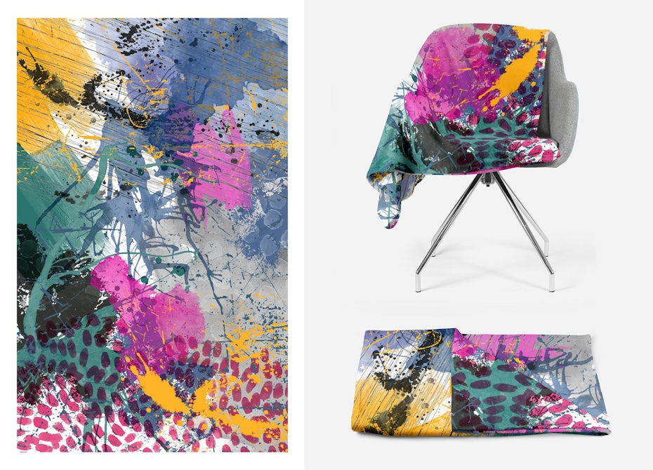 Textile avec un graphisme multicolore sur une chaise
