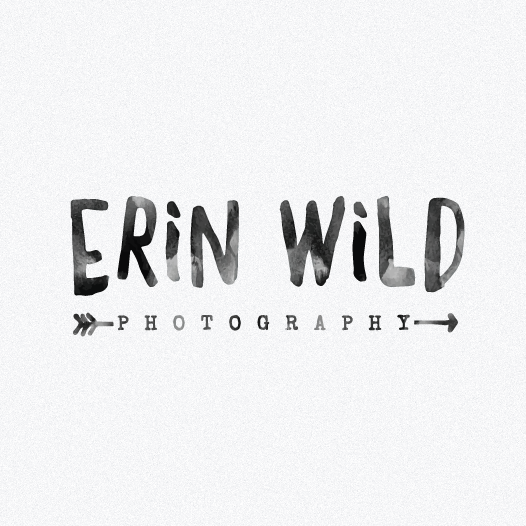 Gray logo design for photography brand