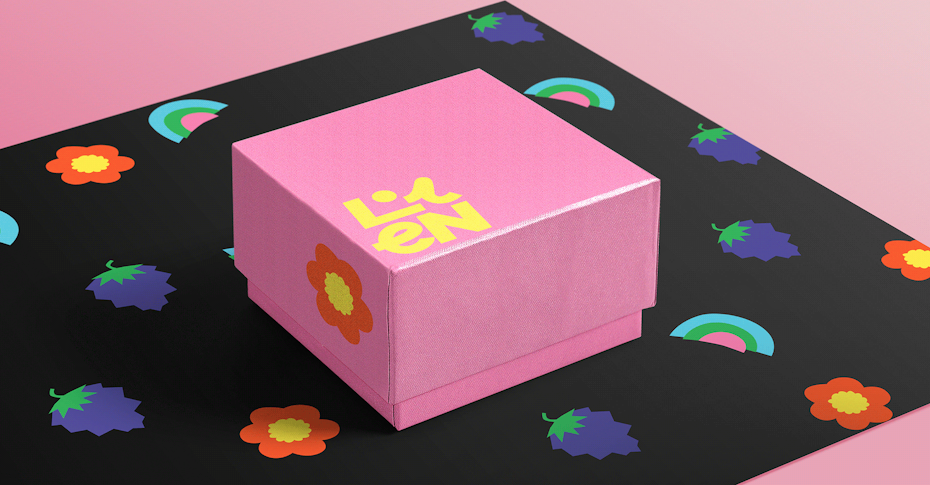 colorful floral jewelry packaging