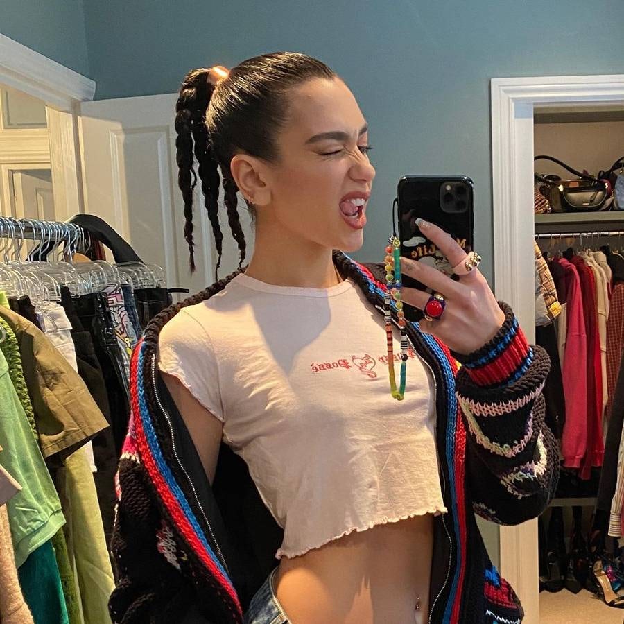 Dua Lipa wearing La Manso