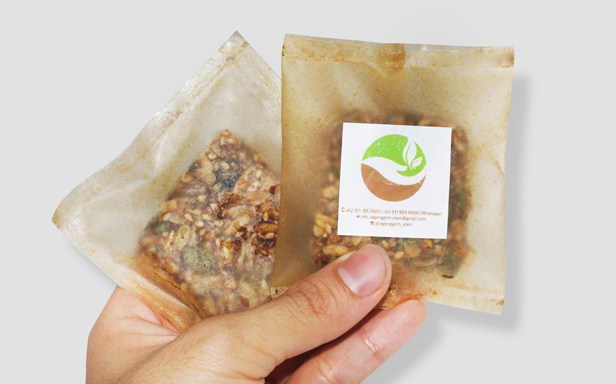 Seaweed packaging