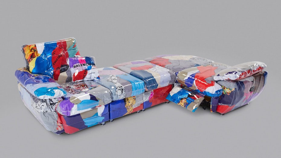 tps://www.dezeen.com/2019/12/03/harry-nuriev-balenciaga-clothing-sofa/ Alt text: Harry Nuriev’s vinyl couch